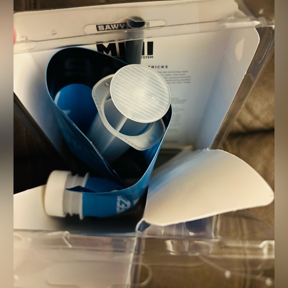 Sawyer Mini Water Filtration System - Picture 6 of 8